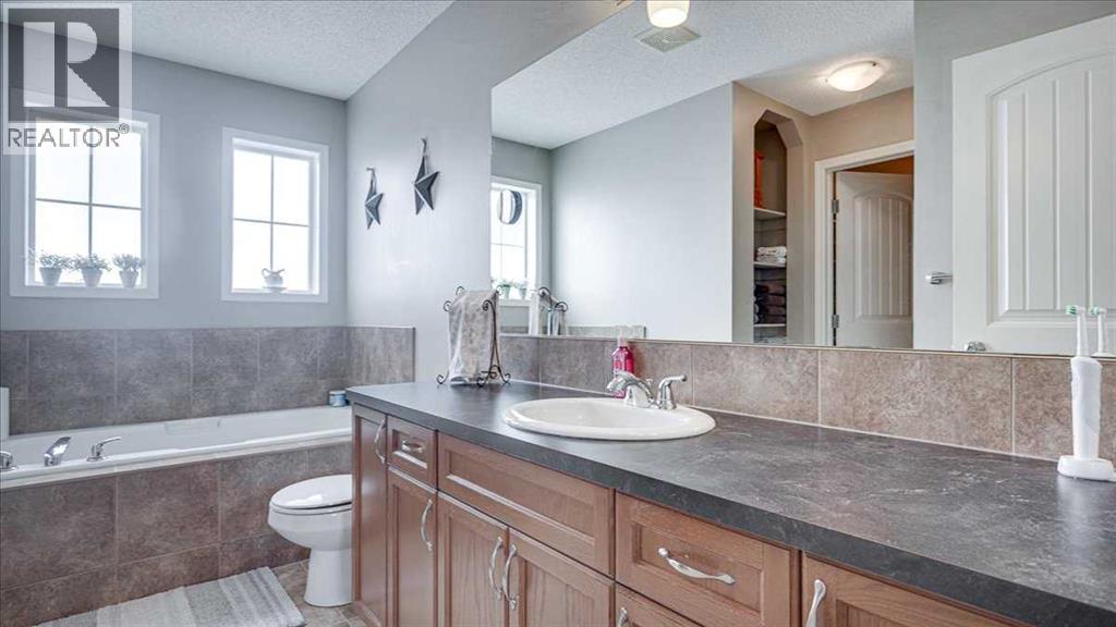 148 Valley Crescent, Blackfalds, Alberta  T4M 0K2 - Photo 27 - A2297975