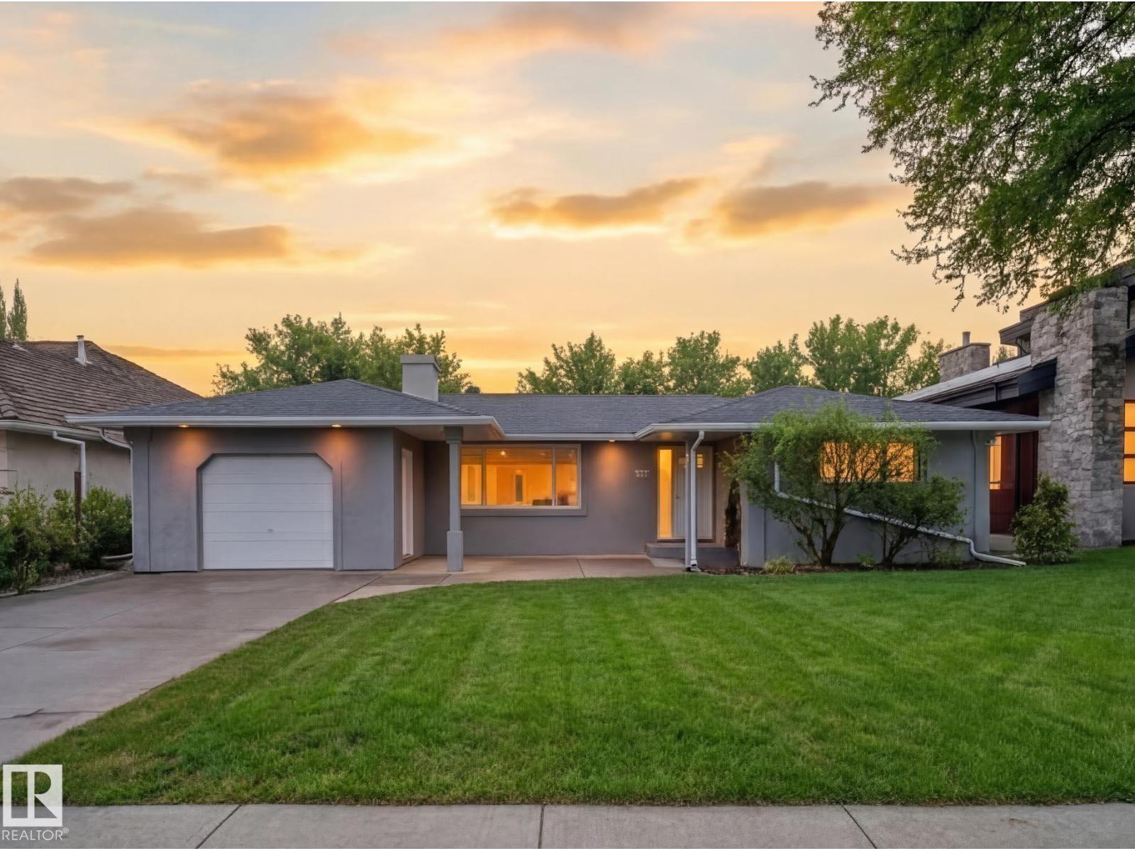 82 Mission AV, st. albert, Alberta