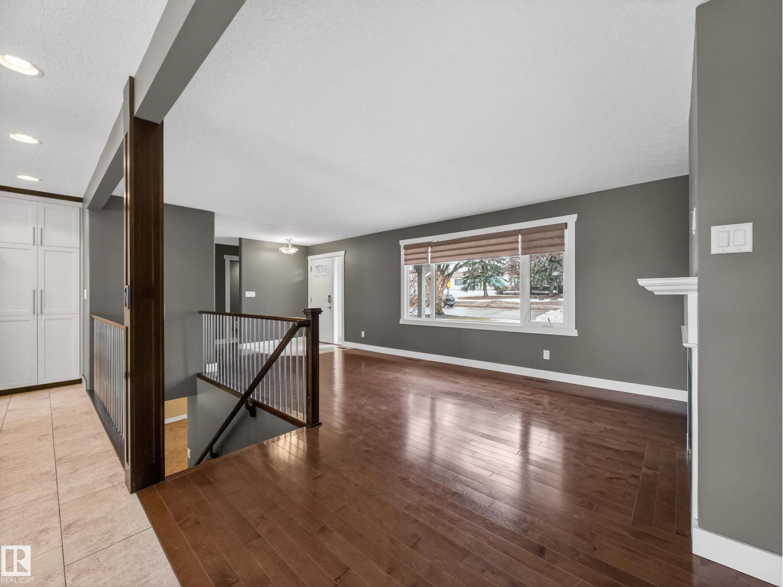 82 Mission Av, St. Albert, Alberta  T8N 1H5 - Photo 11 - E4480477