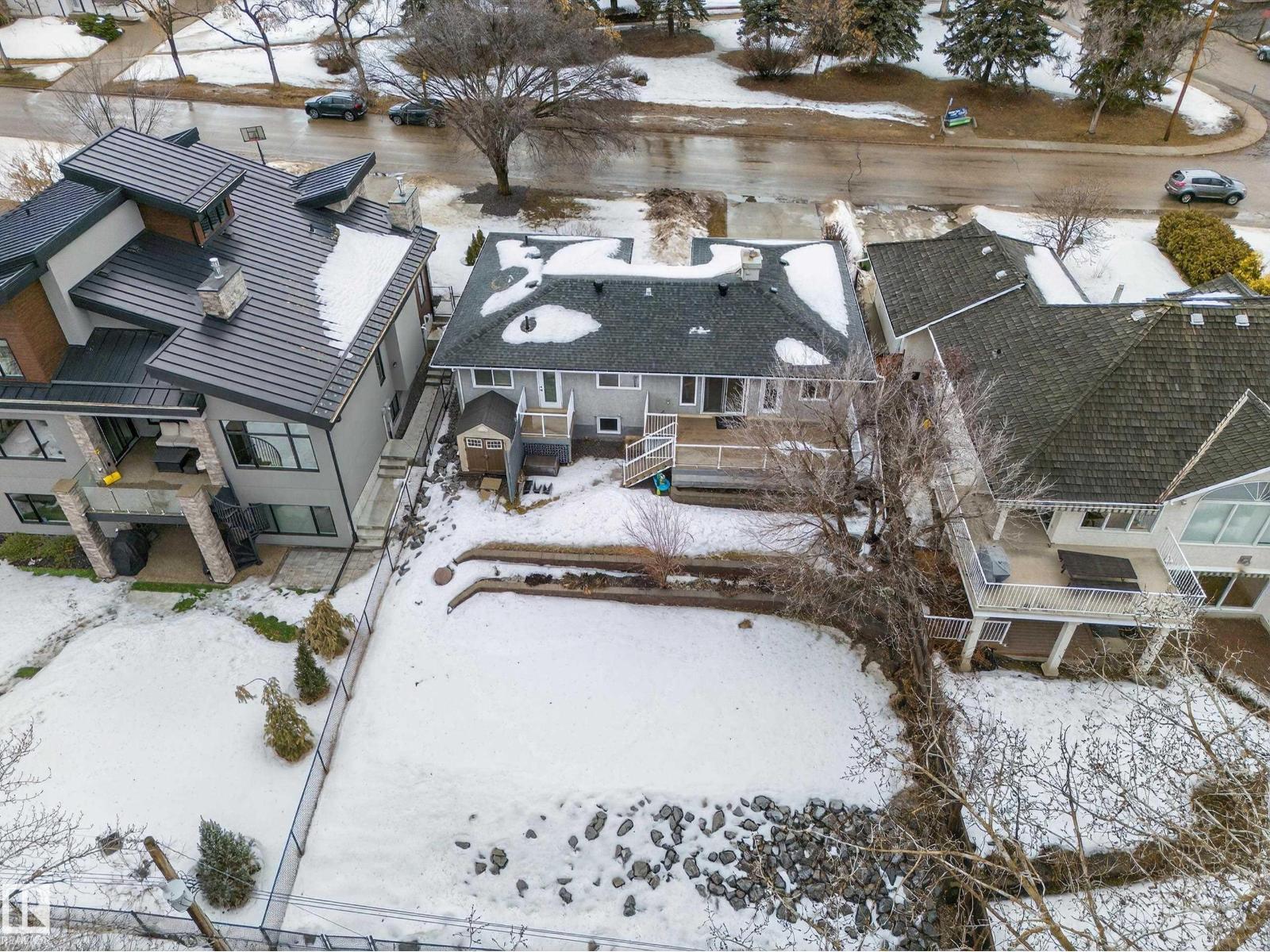 82 Mission Av, St. Albert, Alberta  T8N 1H5 - Photo 2 - E4480477