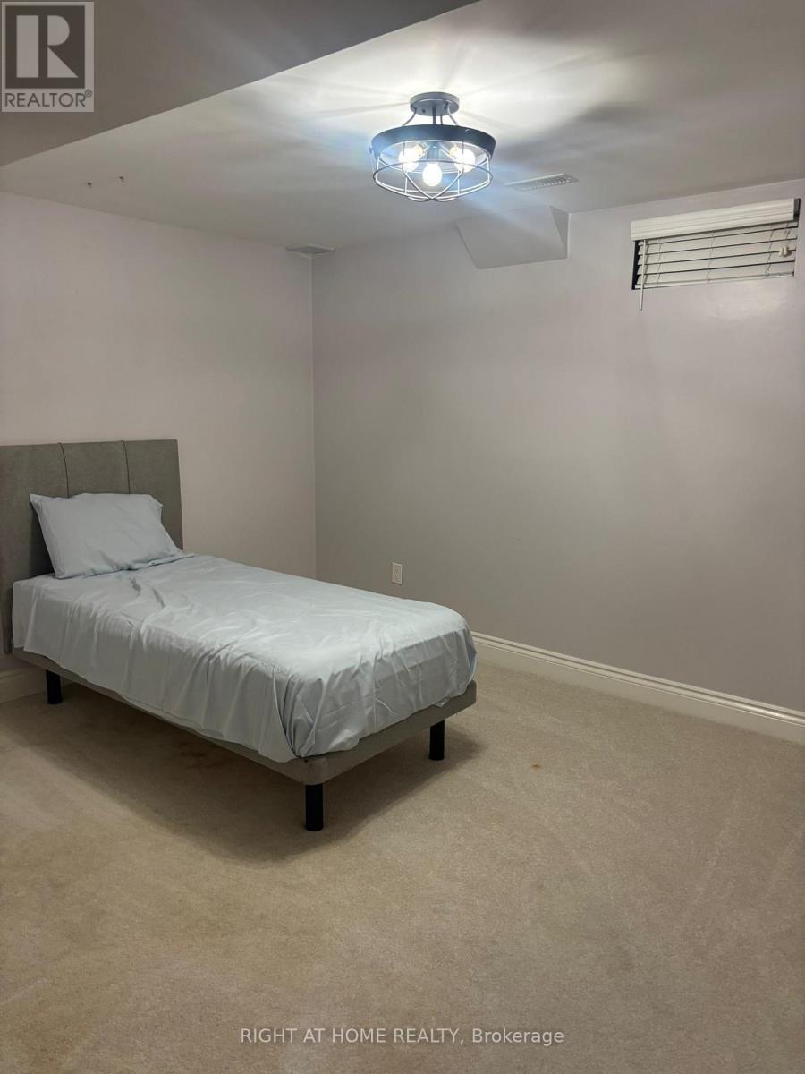 1402 Gord Vinson Avenue, Clarington, Ontario  L1E 2N6 - Photo 6 - E12954632