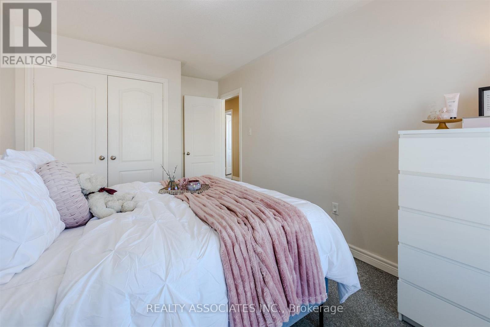 19 Bearings Avenue, Whitchurch-Stouffville, Ontario  L4A 0W6 - Photo 39 - N12951844