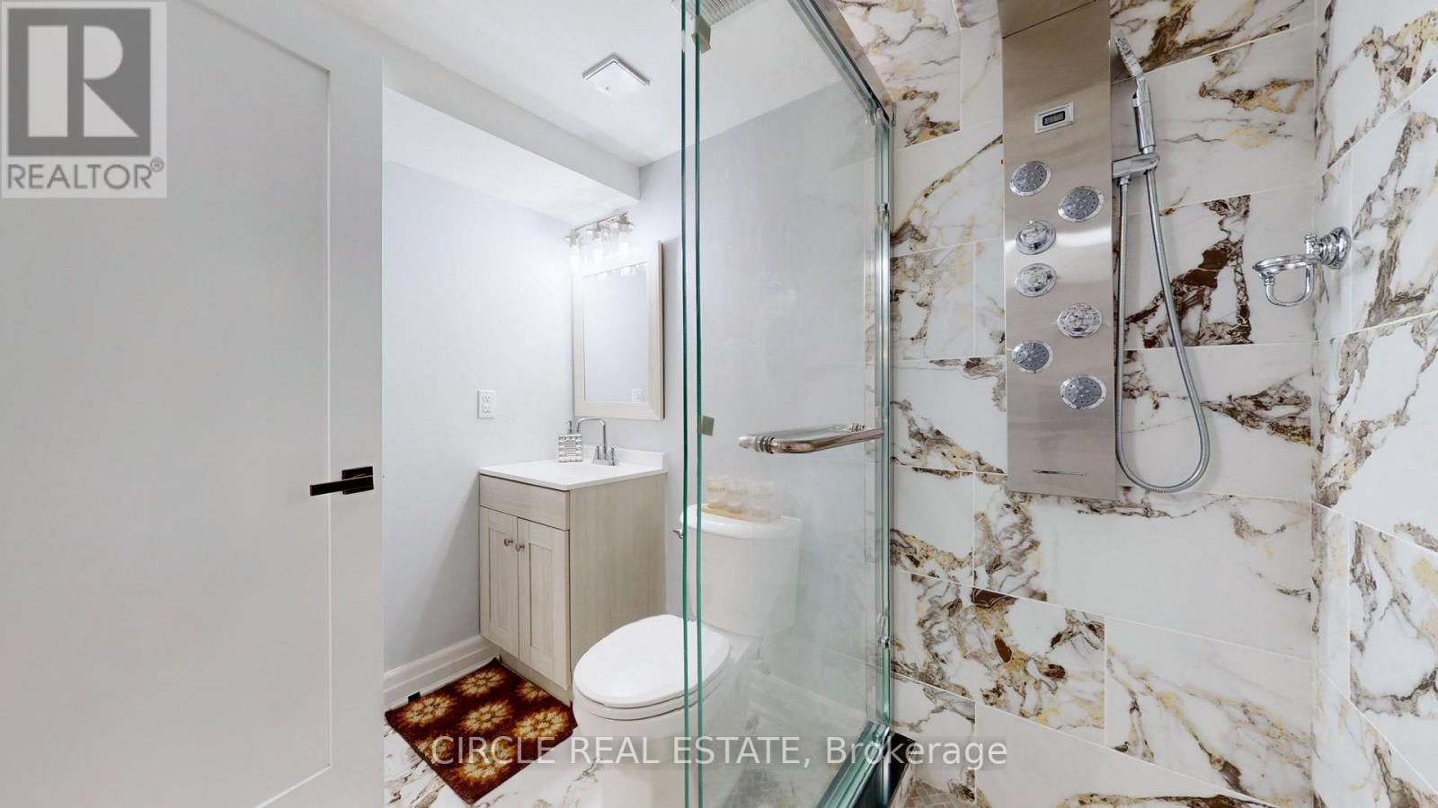 5351 Forest Ridge Drive, Mississauga, Ontario  L5M 5B4 - Photo 38 - W12954614