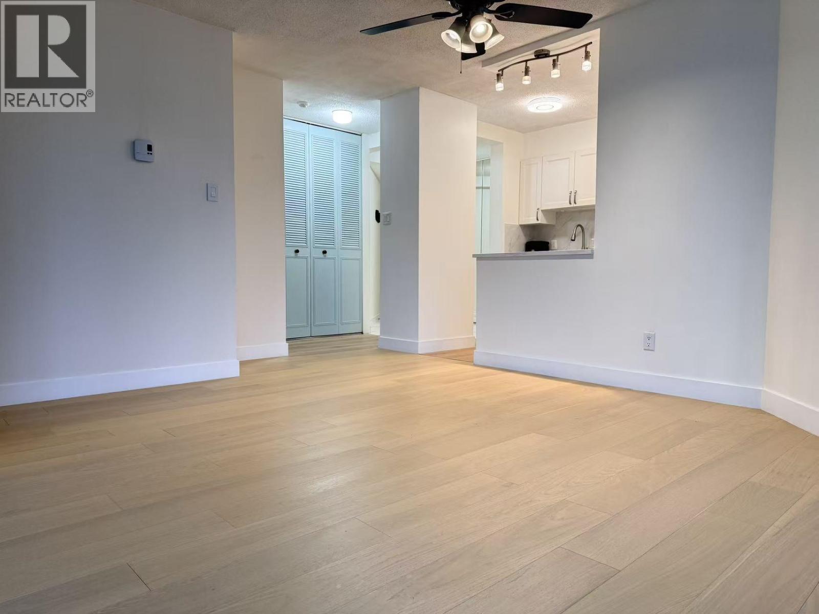 604 6455 Willingdon Avenue, Burnaby, British Columbia  V5H 4E4 - Photo 4 - R3105986