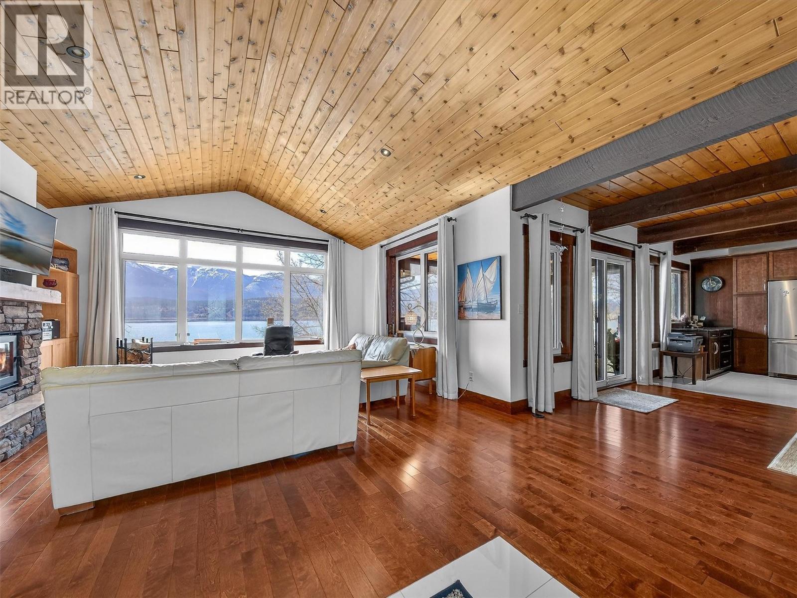 1193 Baltac Road, Invermere, British Columbia  V0B 2L1 - Photo 13 - 10381690