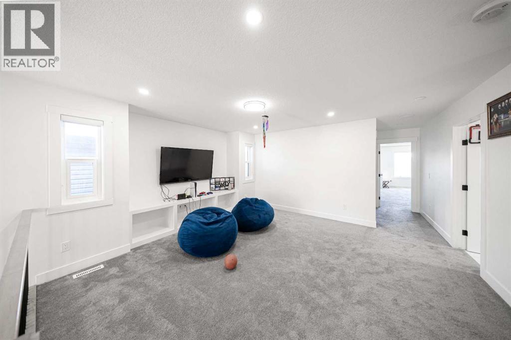 123 Saddlecrest Grove Ne, Calgary, Alberta  T3J 2K3 - Photo 12 - A2297263