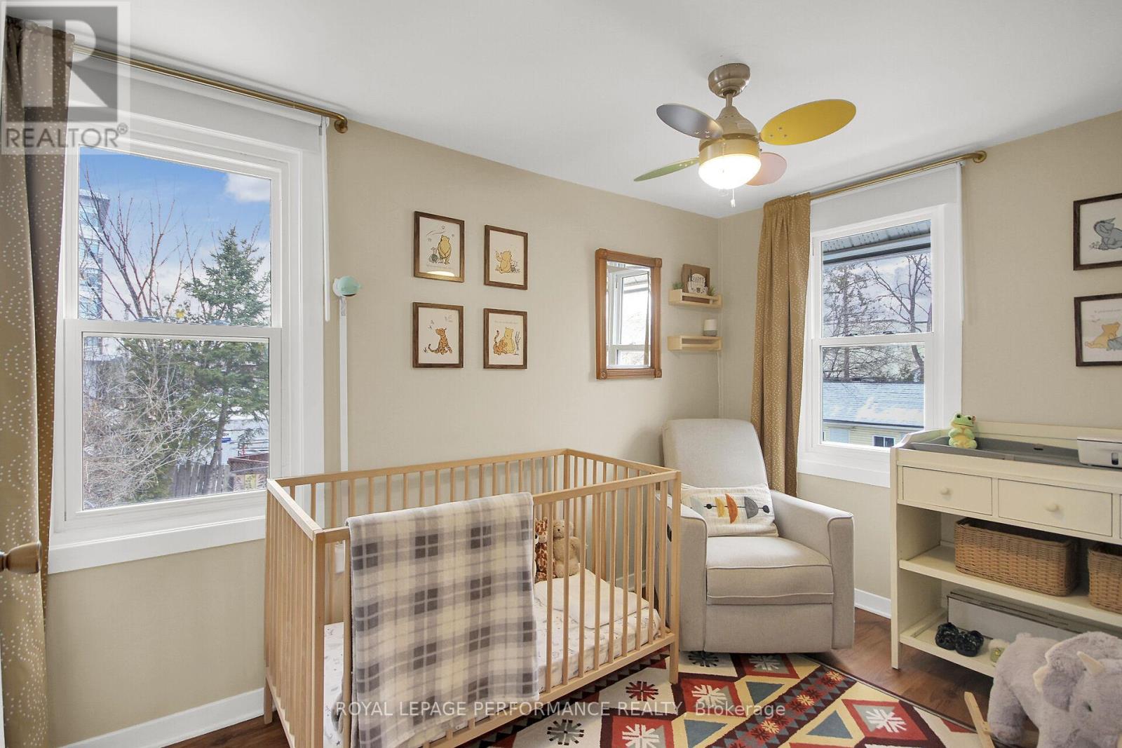 345 Tweedsmuir Avenue, Ottawa, Ontario  K1Z 5N3 - Photo 10 - X12954668