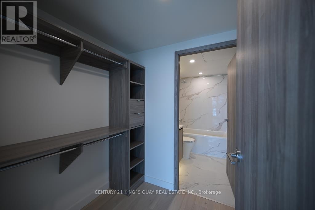 6201 - 3 Concord Cityplace Way, Toronto, Ontario  M5V 0X4 - Photo 15 - C12939248