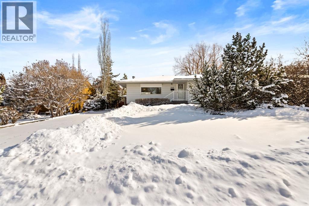 3414 31 Street Sw, Calgary, Alberta  T3C 3K8 - Photo 1 - A2293889
