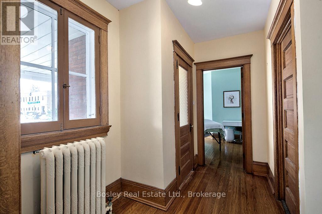 404 9th Street E, Owen Sound, Ontario  N4K 1P3 - Photo 5 - X12954642