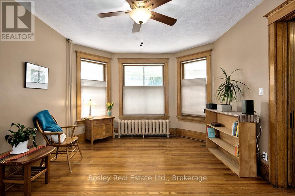 404 9th Street E, Owen Sound, Ontario  N4K 1P3 - Photo 8 - X12954642