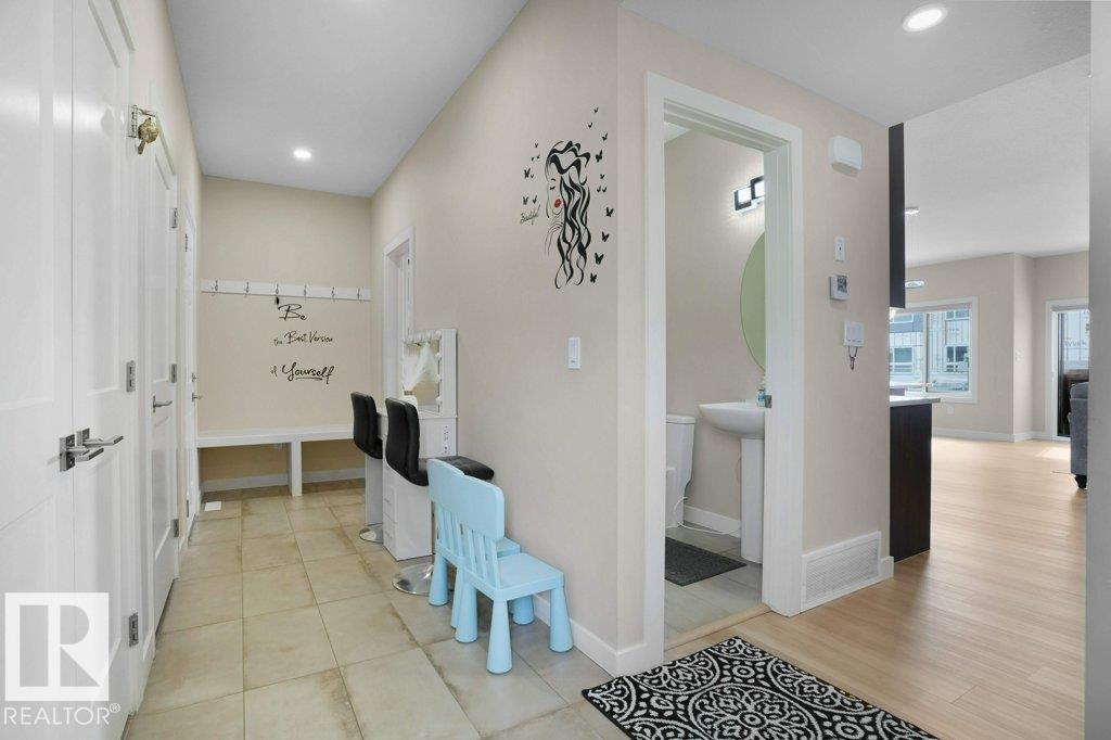 1459 Cherniak Wy Sw, Edmonton, Alberta  T6W 5B1 - Photo 11 - E4480483