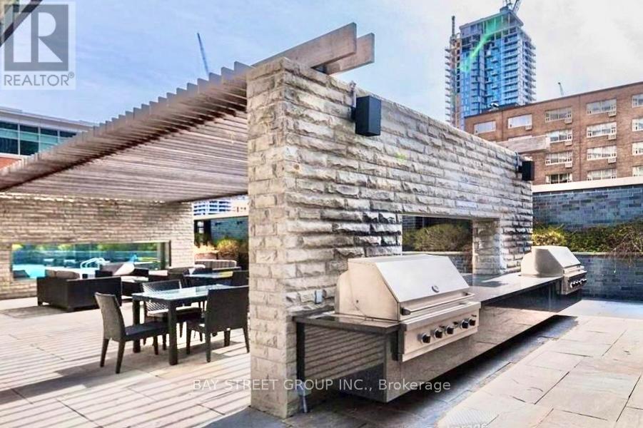 1811 - 33 Charles Street E, Toronto, Ontario  M4Y 0A2 - Photo 29 - C12954686