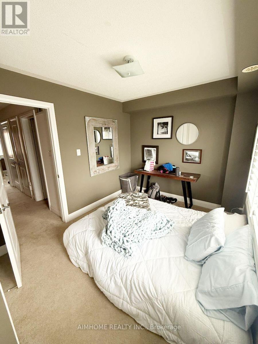 38 Raffeix Lane, Toronto, Ontario  M5A 0G5 - Photo 13 - C12954694