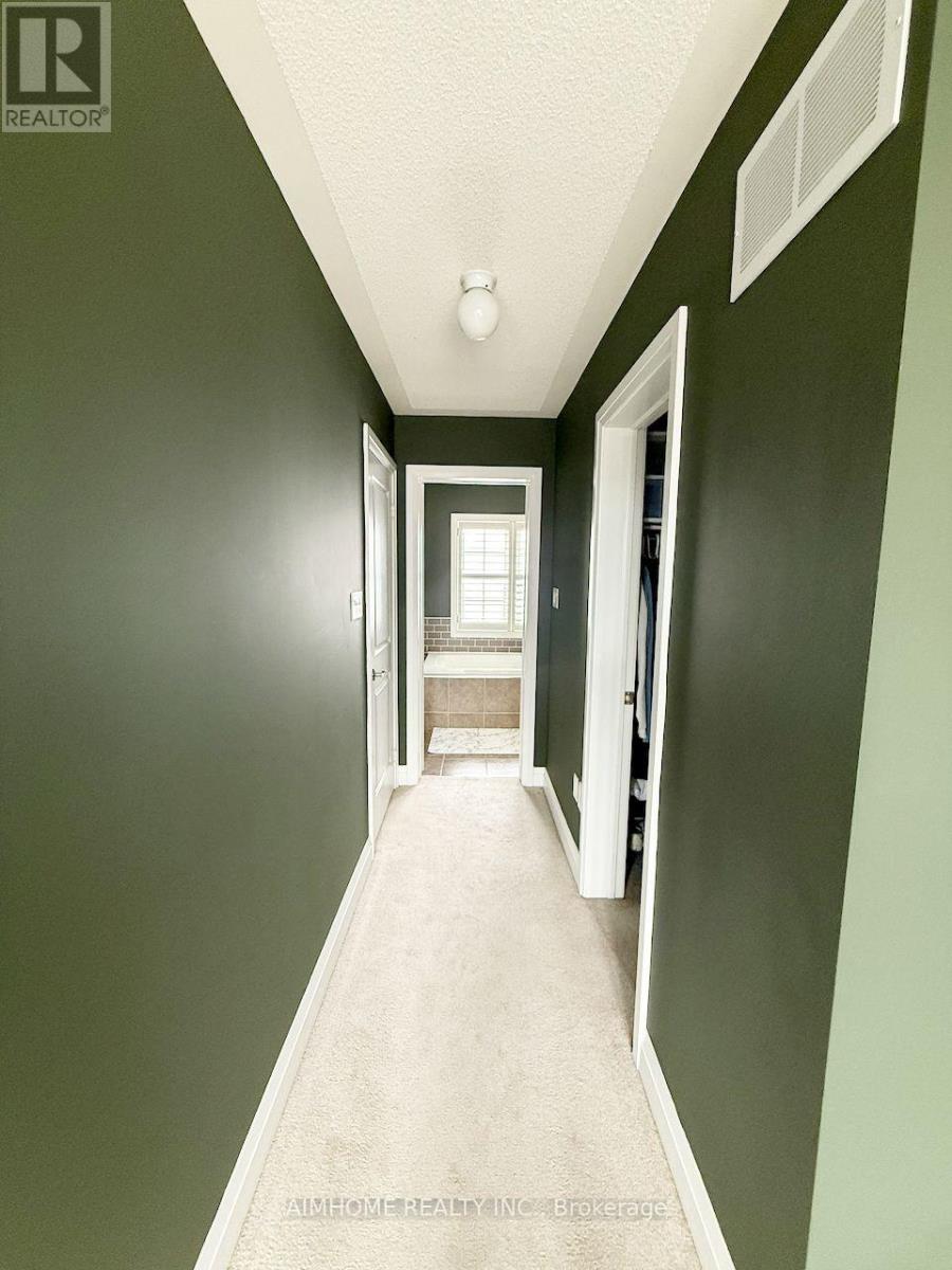 38 Raffeix Lane, Toronto, Ontario  M5A 0G5 - Photo 24 - C12954694