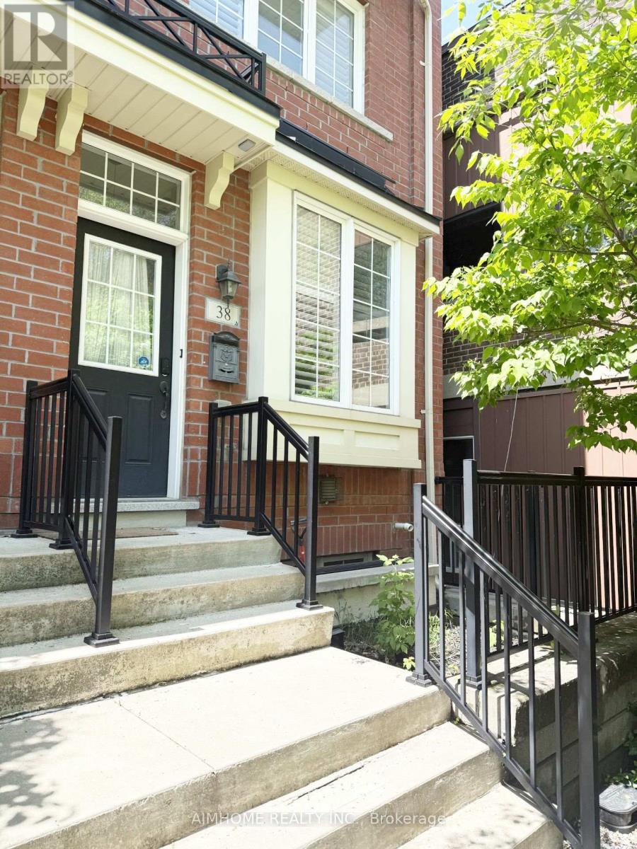 38 Raffeix Lane, Toronto, Ontario  M5A 0G5 - Photo 29 - C12954694