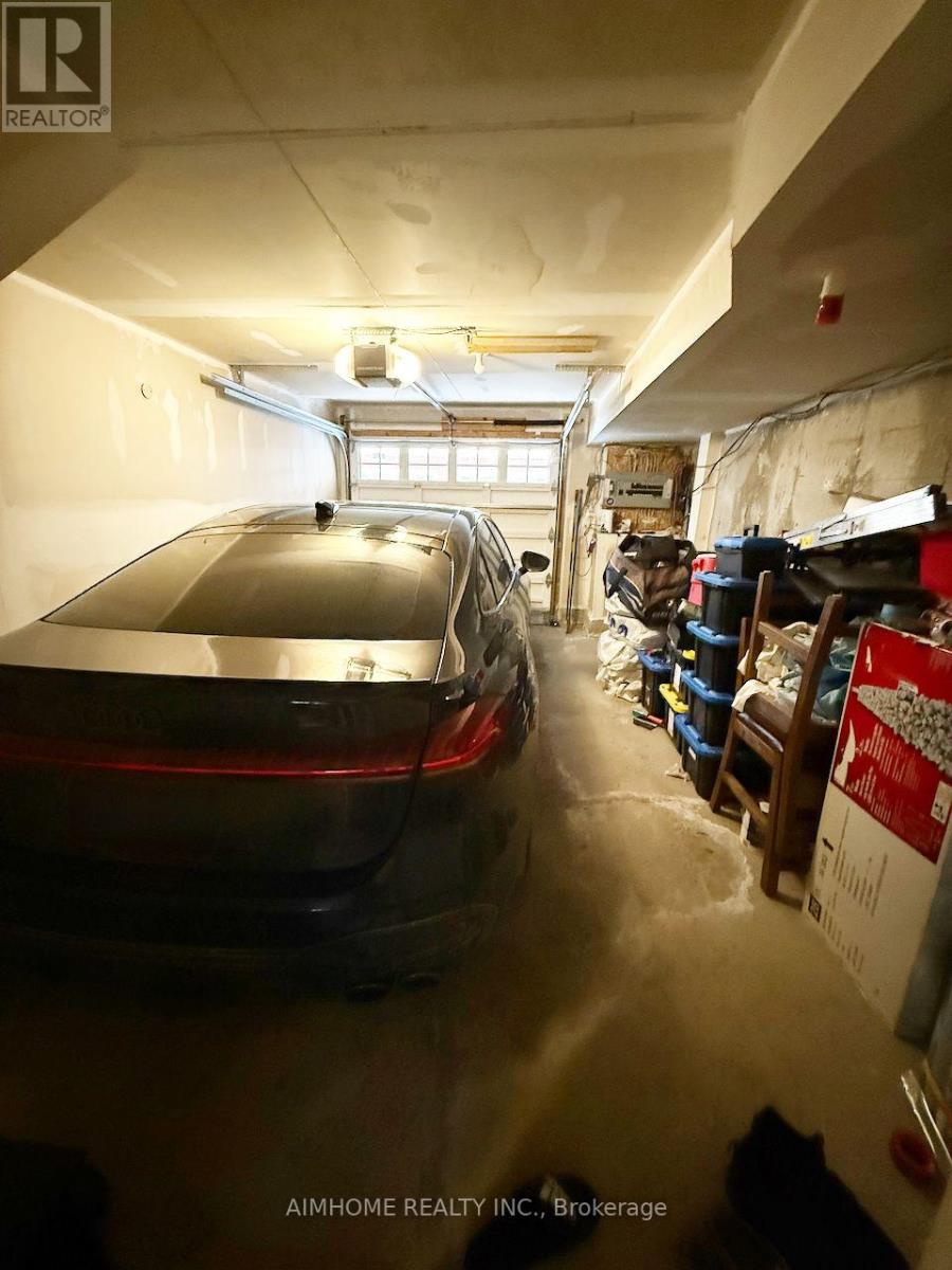 38 Raffeix Lane, Toronto, Ontario  M5A 0G5 - Photo 31 - C12954694