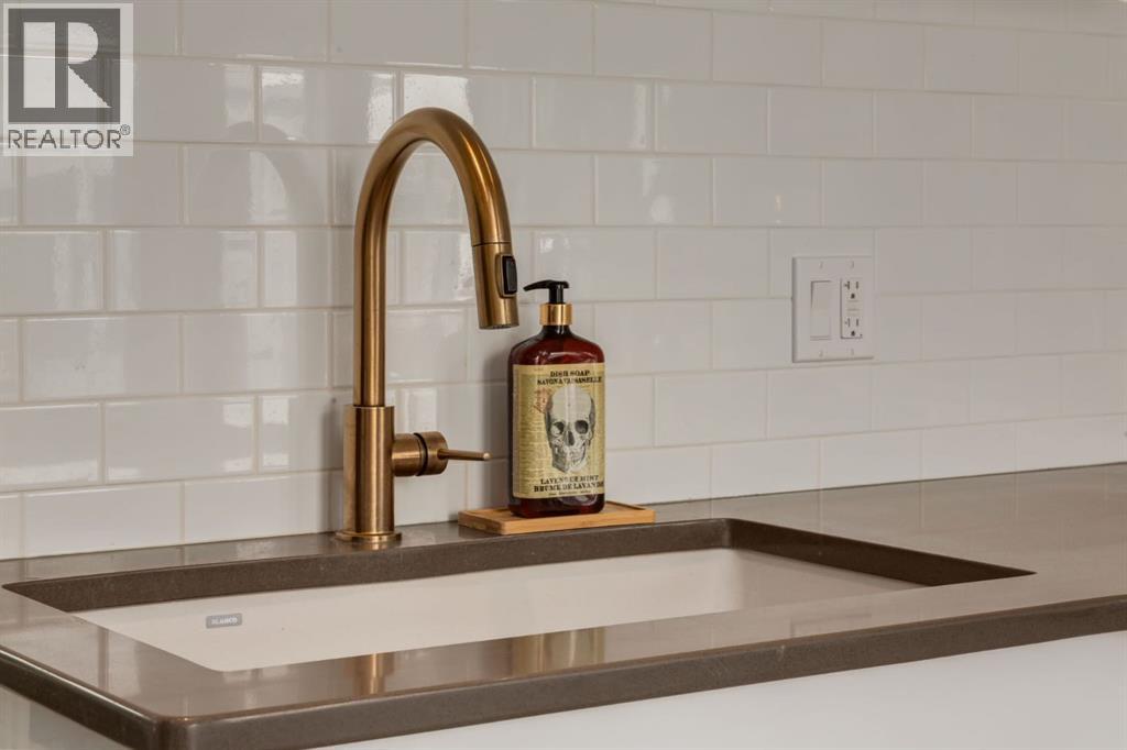 406 Cottageclub Cove, Rural Rocky View County, Alberta  T4C 1B1 - Photo 17 - A2297871