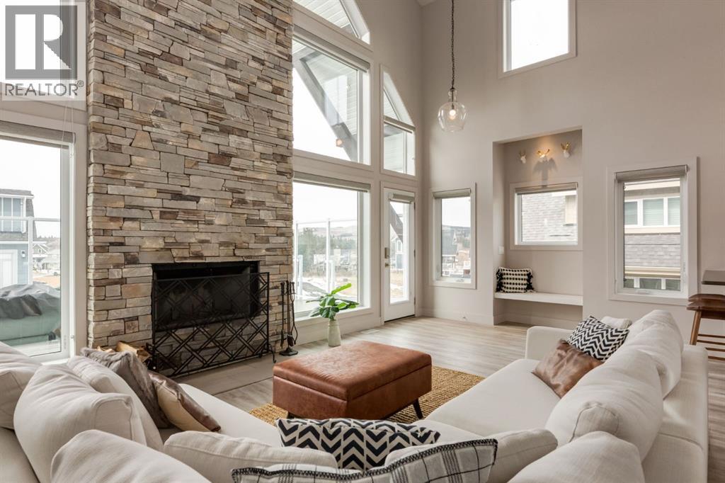 406 Cottageclub Cove, Rural Rocky View County, Alberta  T4C 1B1 - Photo 8 - A2297871