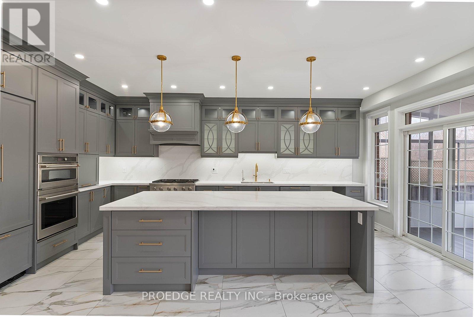 76 Bernbridge Road, Markham, Ontario  L6B 0S6 - Photo 10 - N12954666