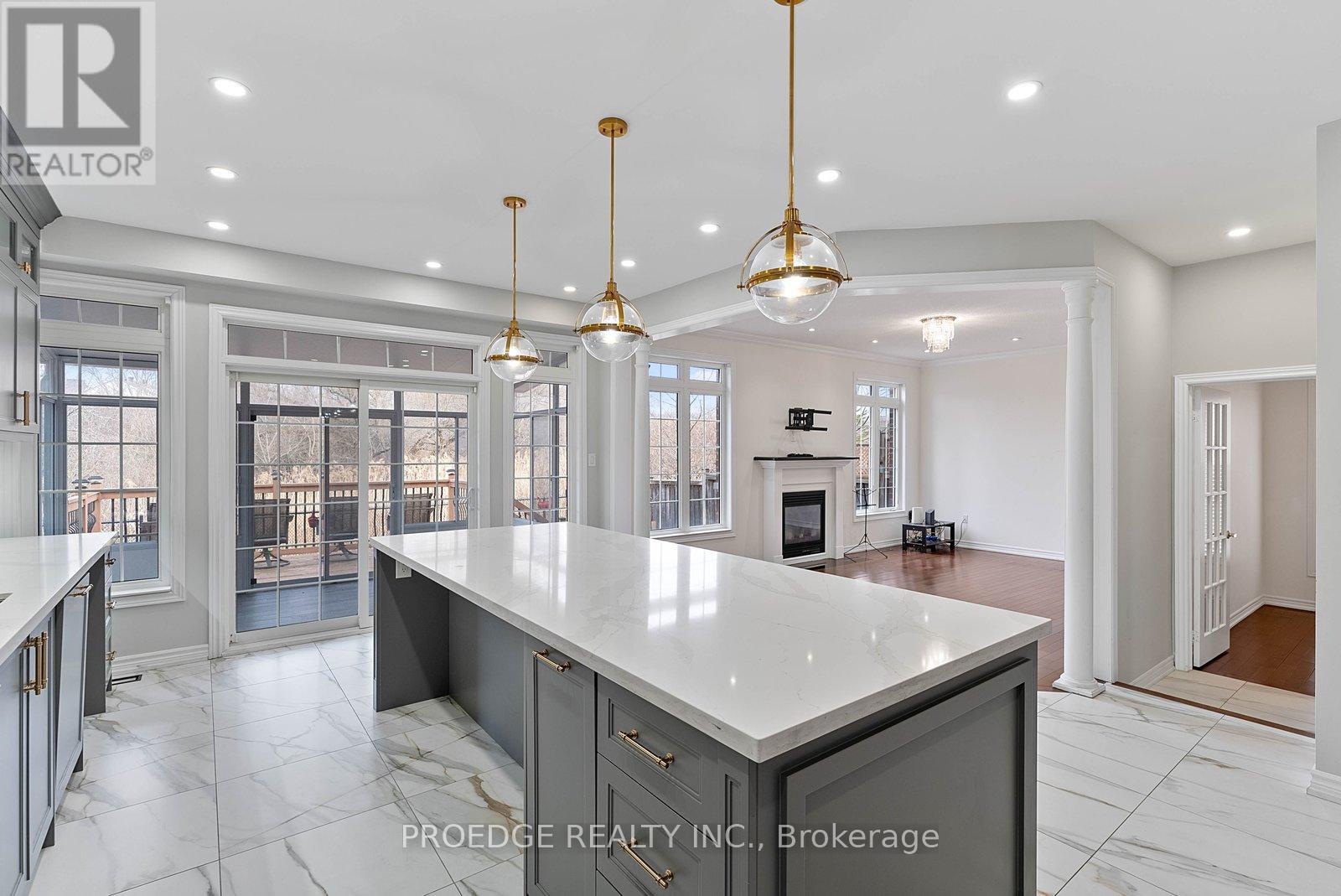 76 Bernbridge Road, Markham, Ontario  L6B 0S6 - Photo 11 - N12954666