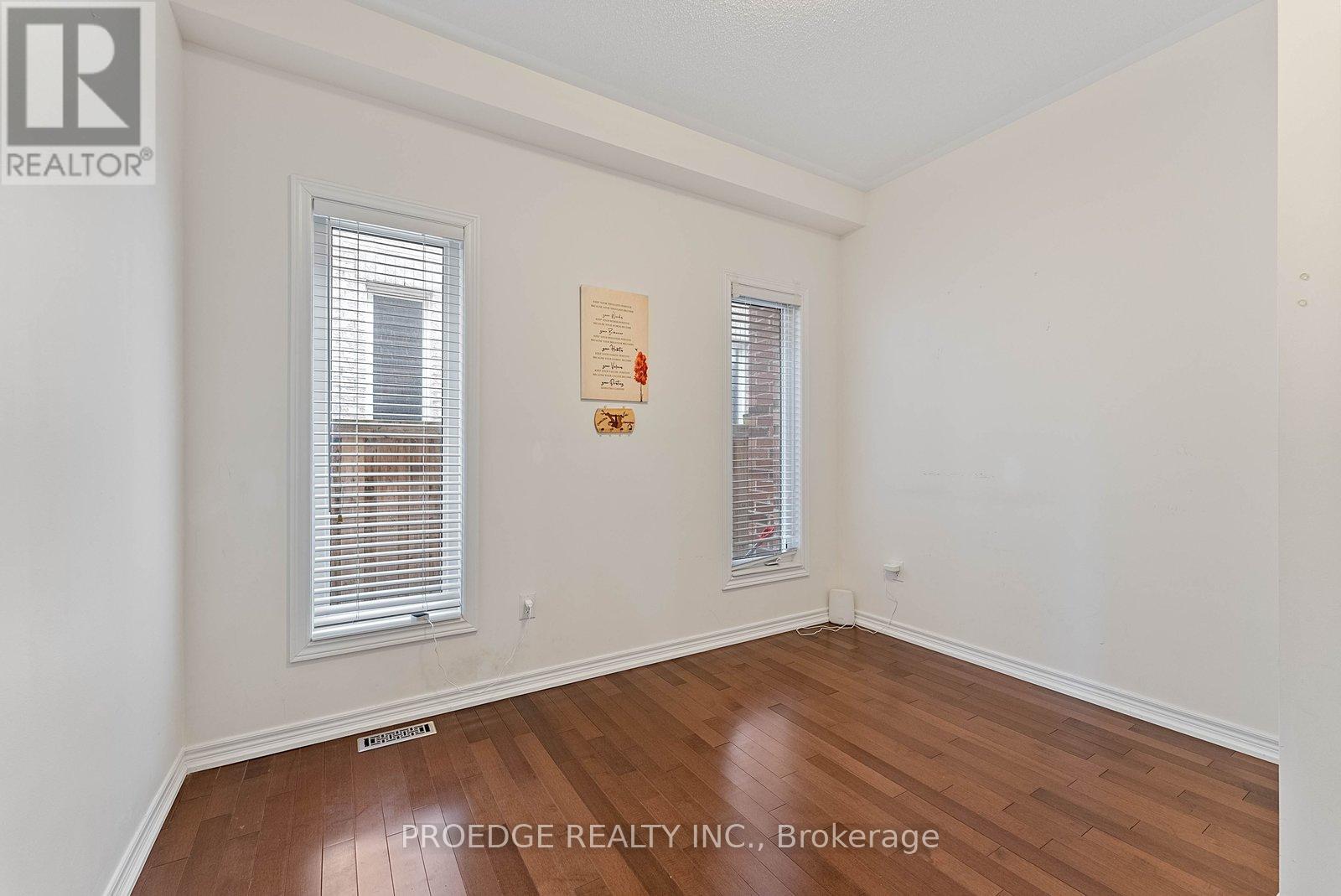 76 Bernbridge Road, Markham, Ontario  L6B 0S6 - Photo 14 - N12954666