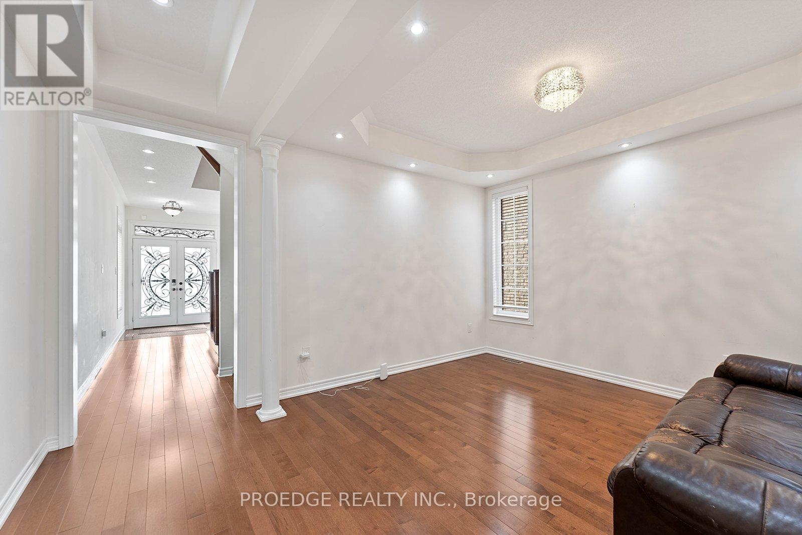 76 Bernbridge Road, Markham, Ontario  L6B 0S6 - Photo 16 - N12954666