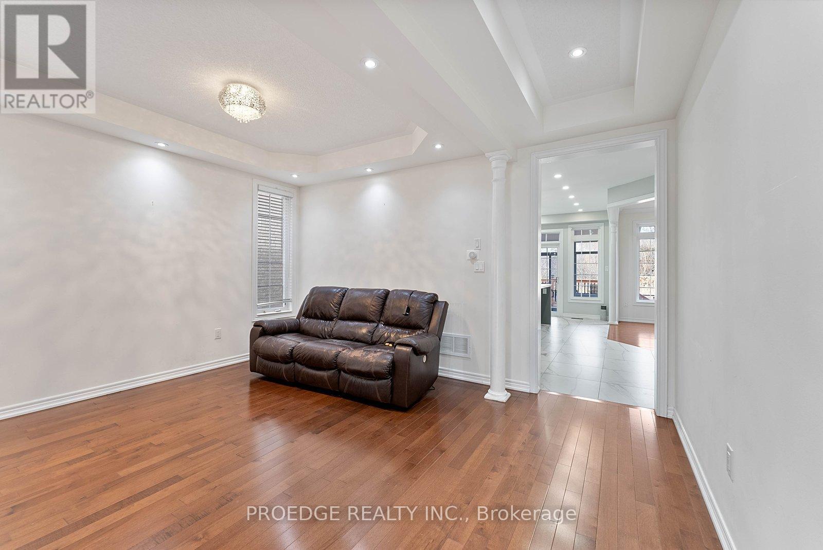 76 Bernbridge Road, Markham, Ontario  L6B 0S6 - Photo 17 - N12954666