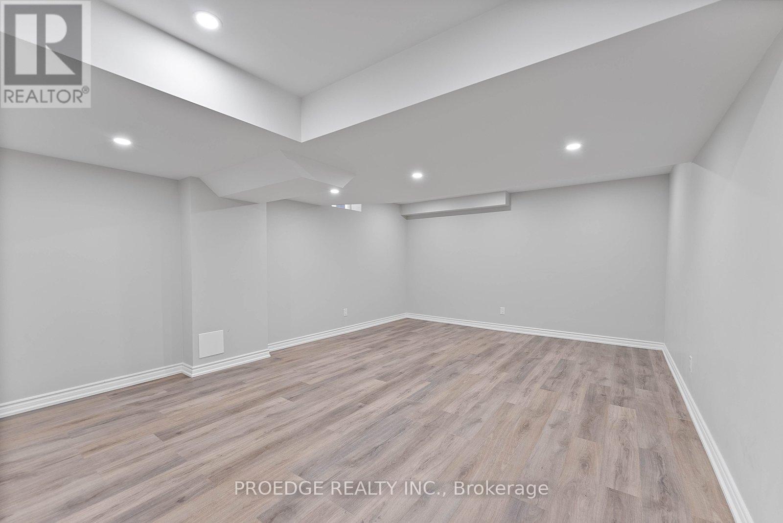 76 Bernbridge Road, Markham, Ontario  L6B 0S6 - Photo 41 - N12954666