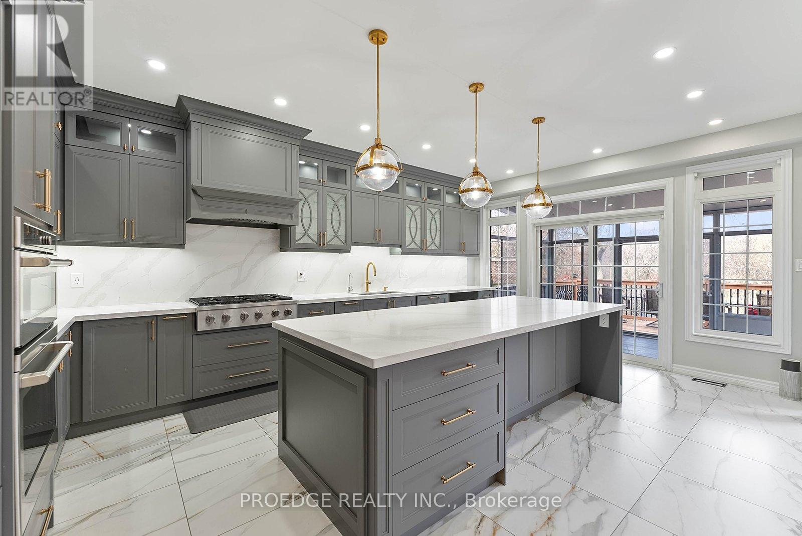 76 Bernbridge Road, Markham, Ontario  L6B 0S6 - Photo 8 - N12954666