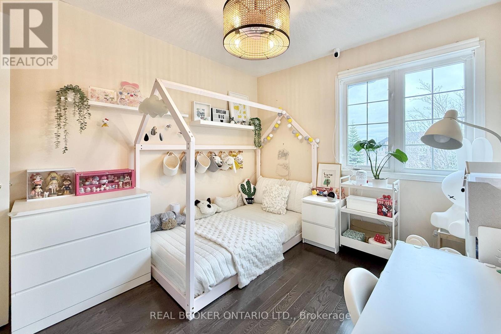 46 Revelstoke Crescent, Richmond Hill, Ontario  L4B 4T2 - Photo 24 - N12954678