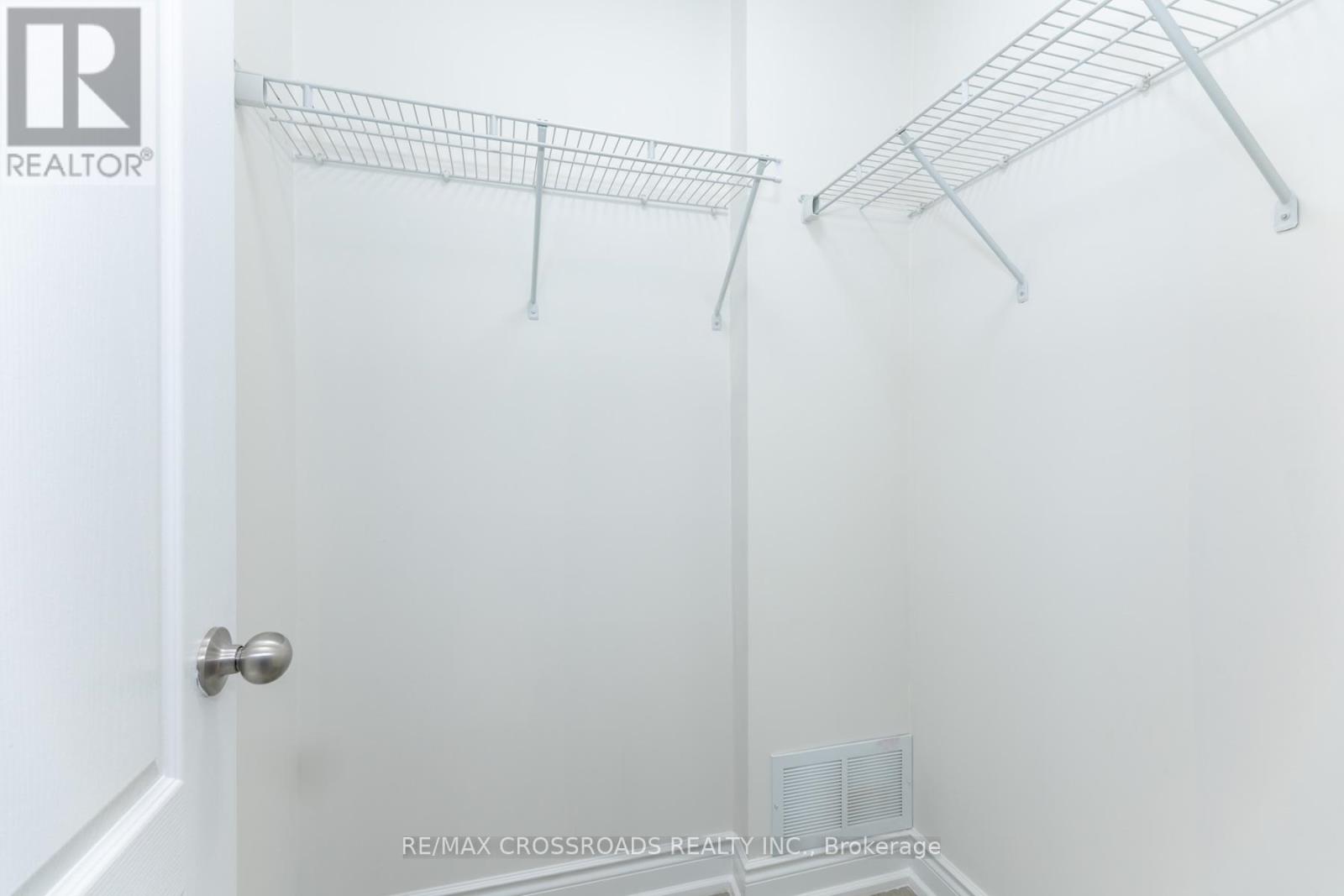 16 - 2460 Post Road, Oakville, Ontario  L6H 0J2 - Photo 19 - W12950460