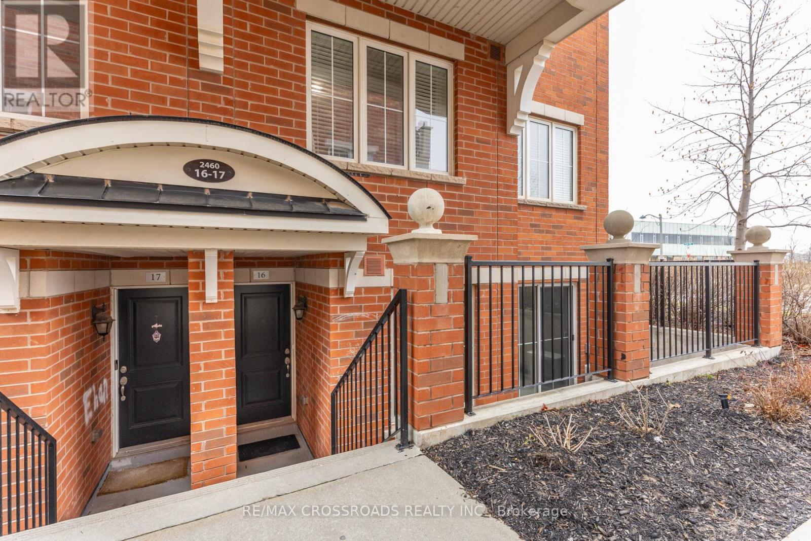 16 - 2460 Post Road, Oakville, Ontario  L6H 0J2 - Photo 3 - W12950460
