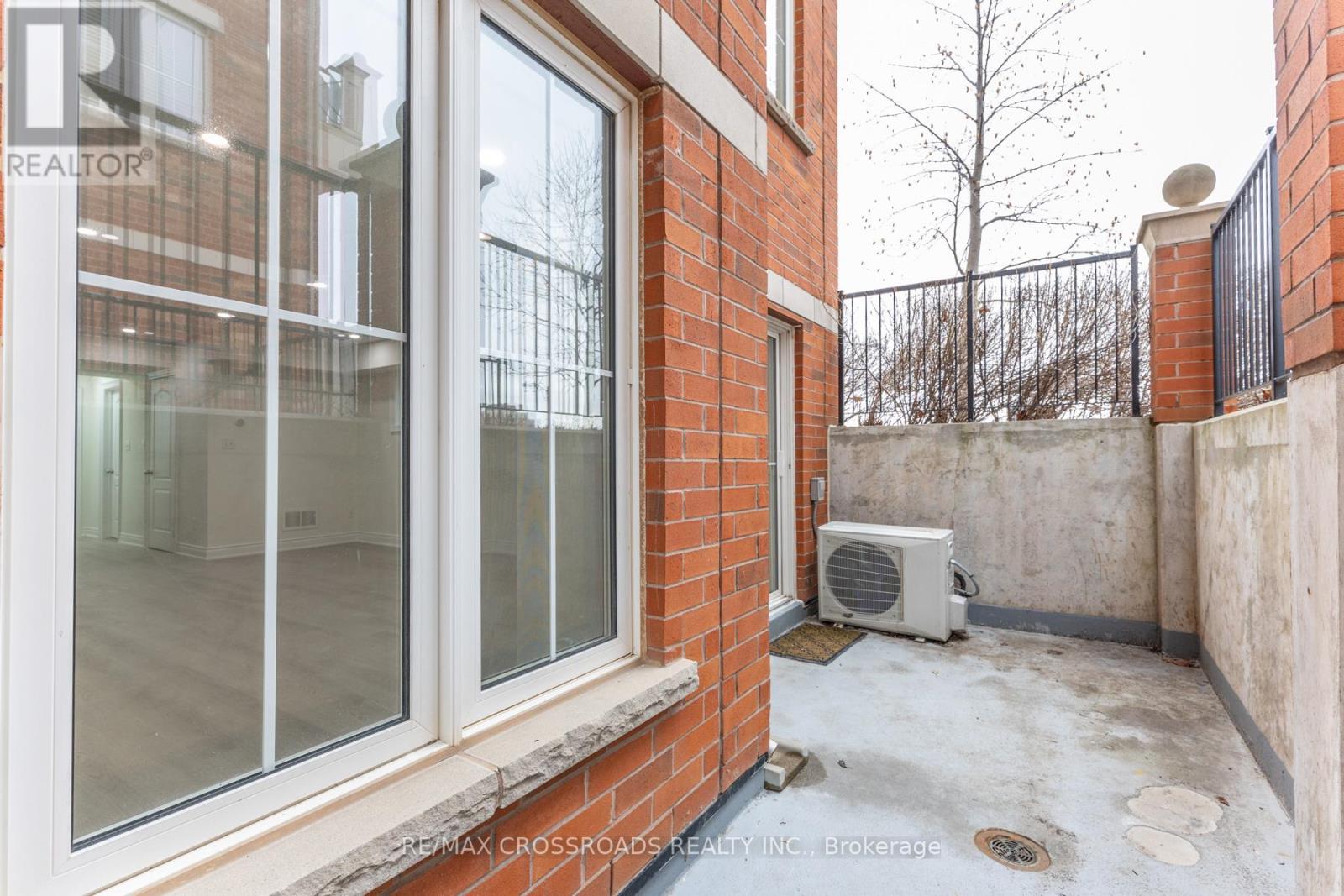 16 - 2460 Post Road, Oakville, Ontario  L6H 0J2 - Photo 30 - W12950460