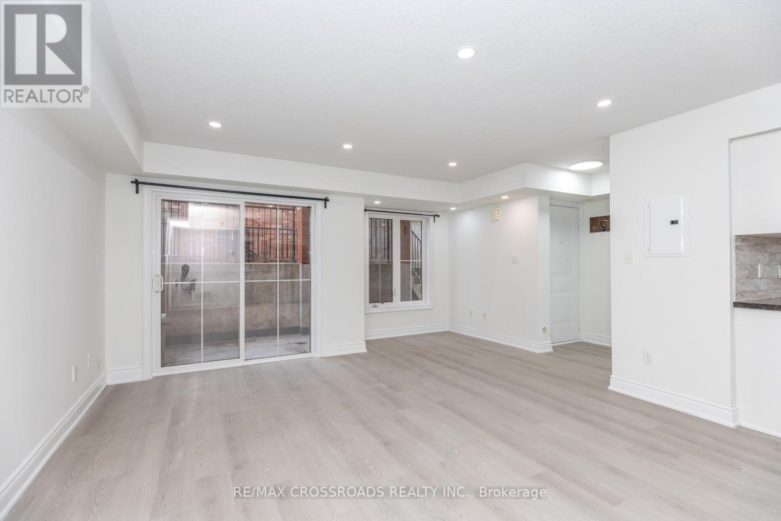 16 - 2460 Post Road, Oakville, Ontario  L6H 0J2 - Photo 8 - W12950460