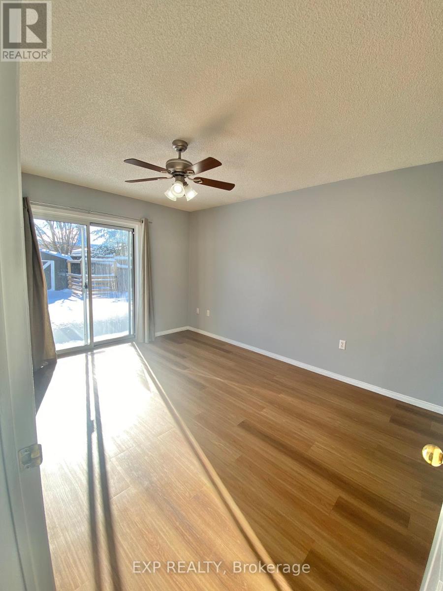 55 Athabaska Road, Barrie (Holly), Ontario  L4N 8E8 - Photo 12 - S12954660