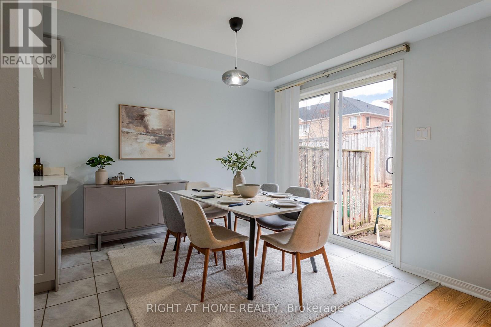 5 - 770 Othello Court, Mississauga, Ontario  L5W 1Y2 - Photo 9 - W12954644