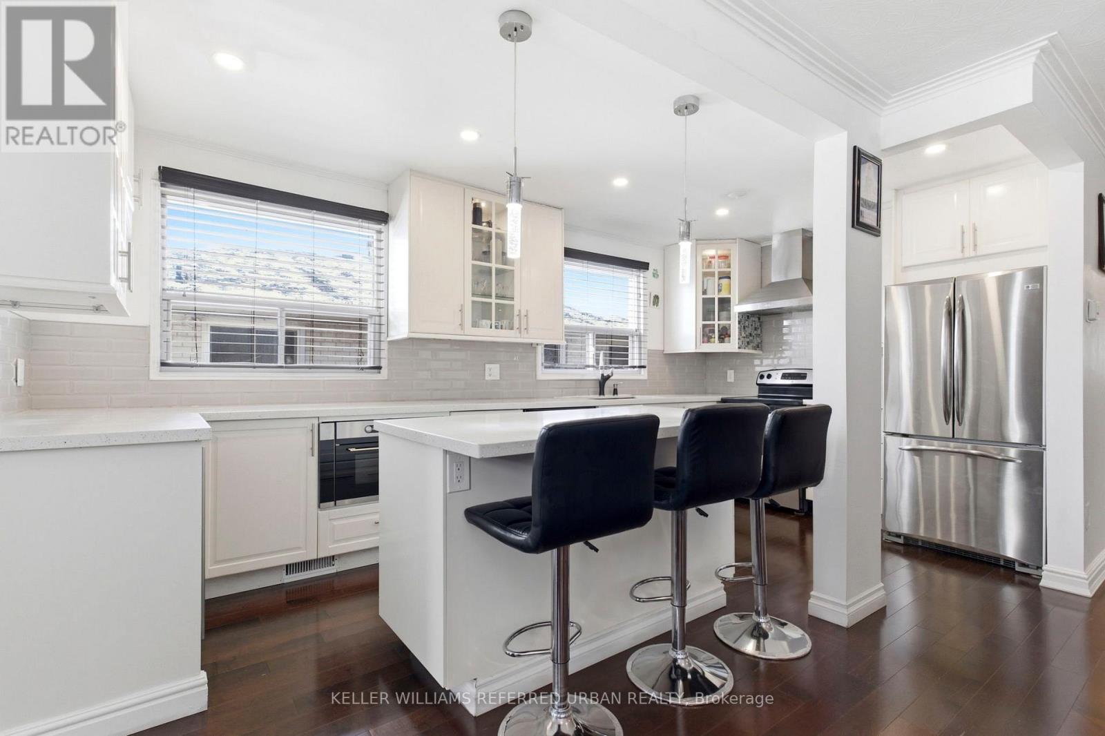 36 Hucknall Road, Toronto, Ontario  M3J 1V8 - Photo 11 - W12954662