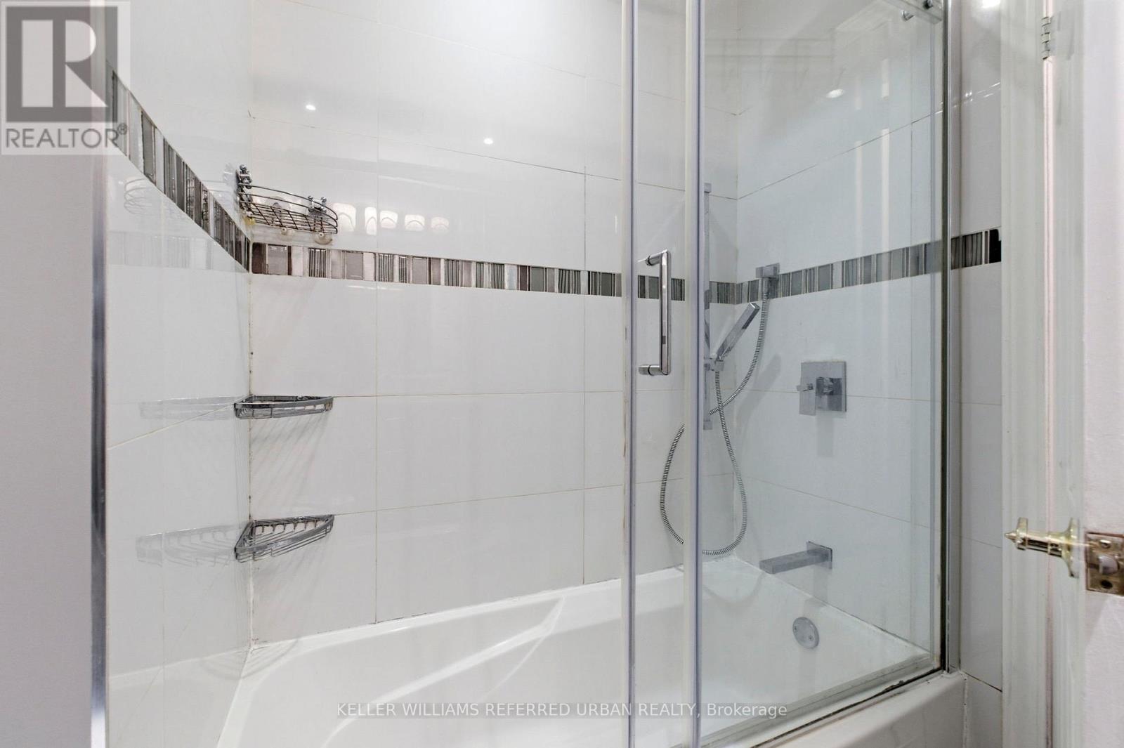 36 Hucknall Road, Toronto, Ontario  M3J 1V8 - Photo 16 - W12954662