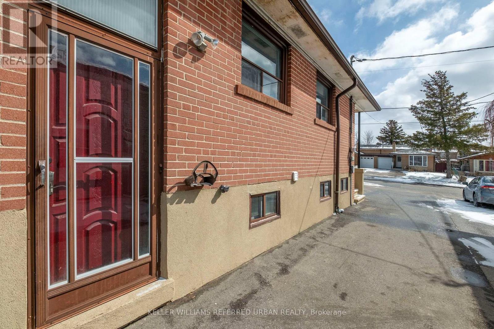 36 Hucknall Road, Toronto, Ontario  M3J 1V8 - Photo 34 - W12954662