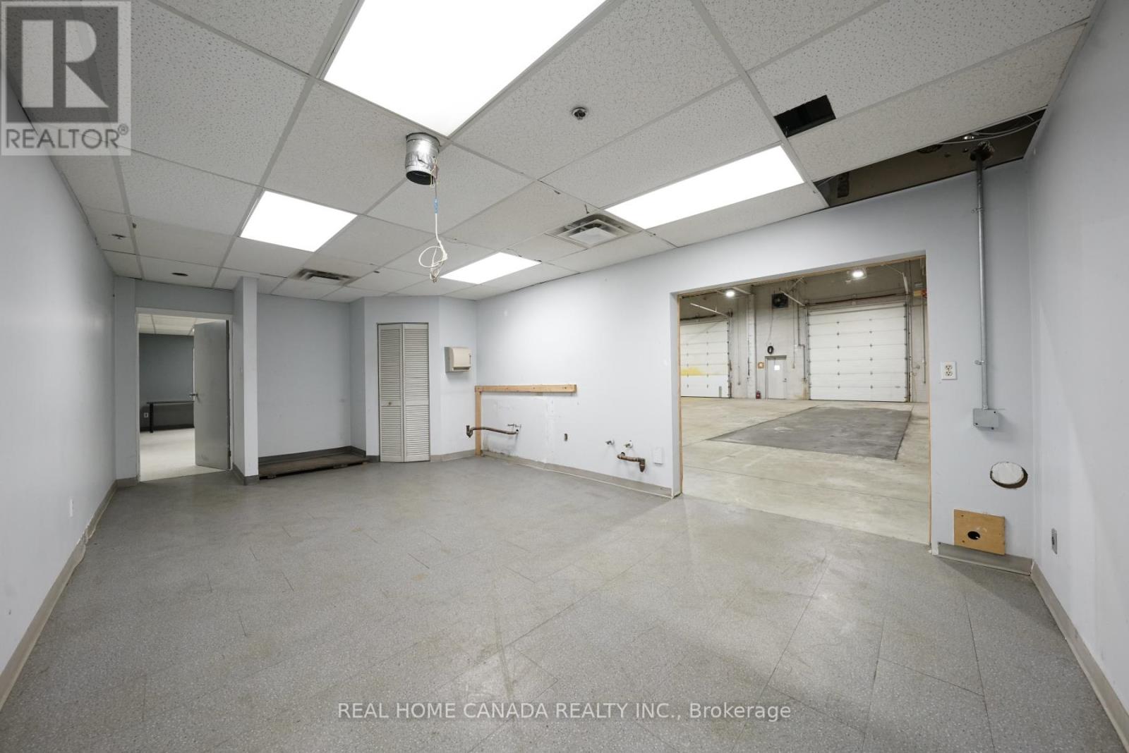 42-43 - 5100 South Service Road, Burlington, Ontario  L7L 6A5 - Photo 14 - W12954672