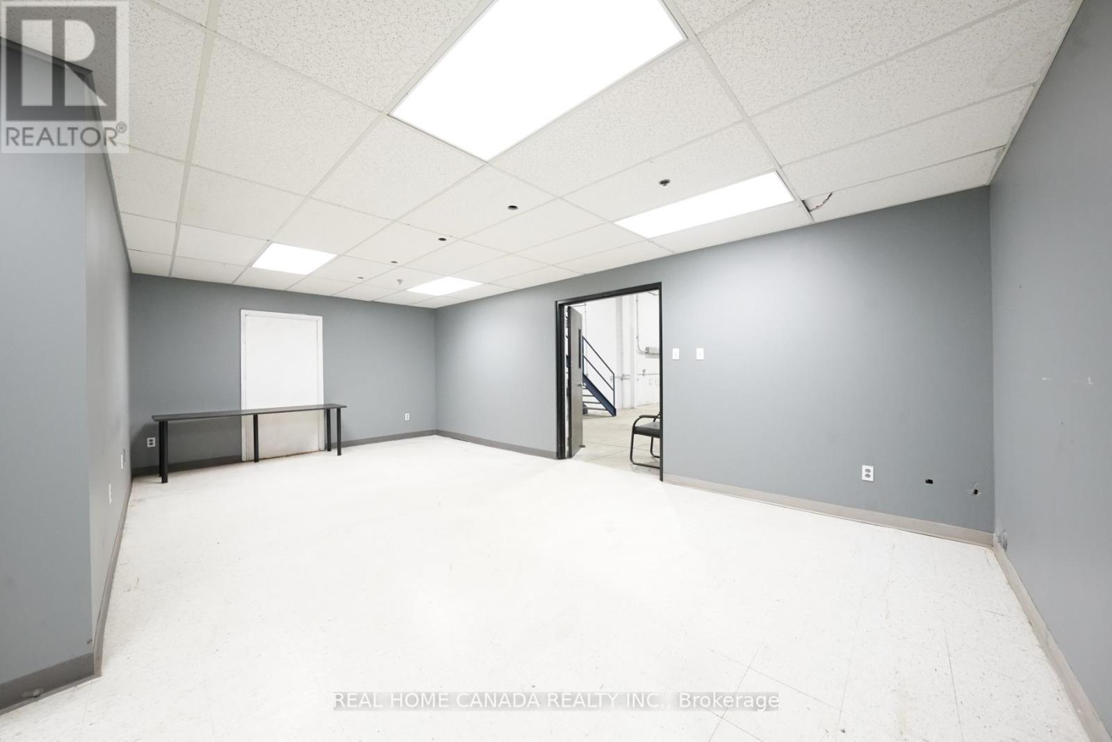 42-43 - 5100 South Service Road, Burlington, Ontario  L7L 6A5 - Photo 16 - W12954672