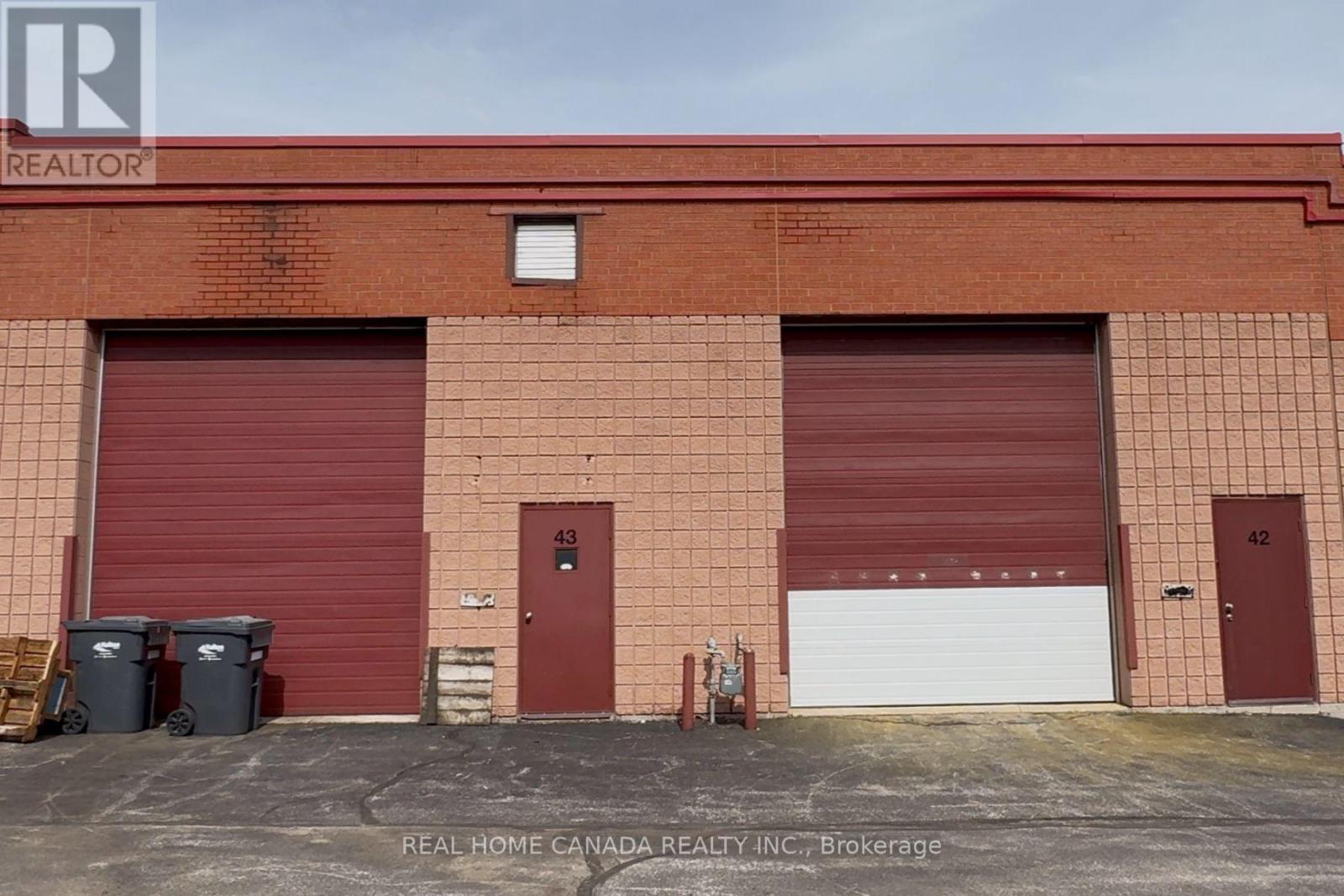 42-43 - 5100 South Service Road, Burlington, Ontario  L7L 6A5 - Photo 2 - W12954672