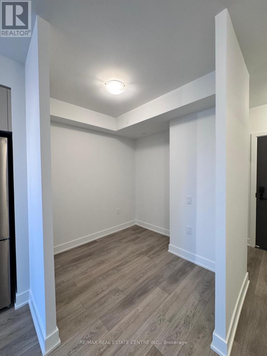 707 - 2088 James Street, Burlington, Ontario  L7R 0H2 - Photo 13 - W12954680