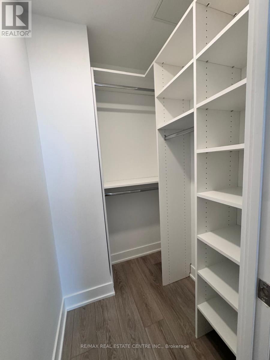 707 - 2088 James Street, Burlington, Ontario  L7R 0H2 - Photo 22 - W12954680