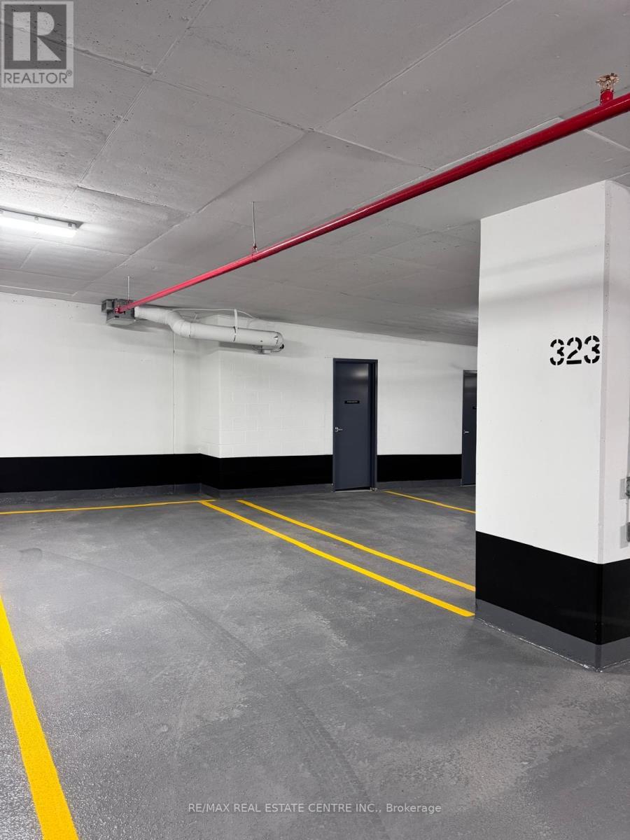 707 - 2088 James Street, Burlington, Ontario  L7R 0H2 - Photo 9 - W12954680