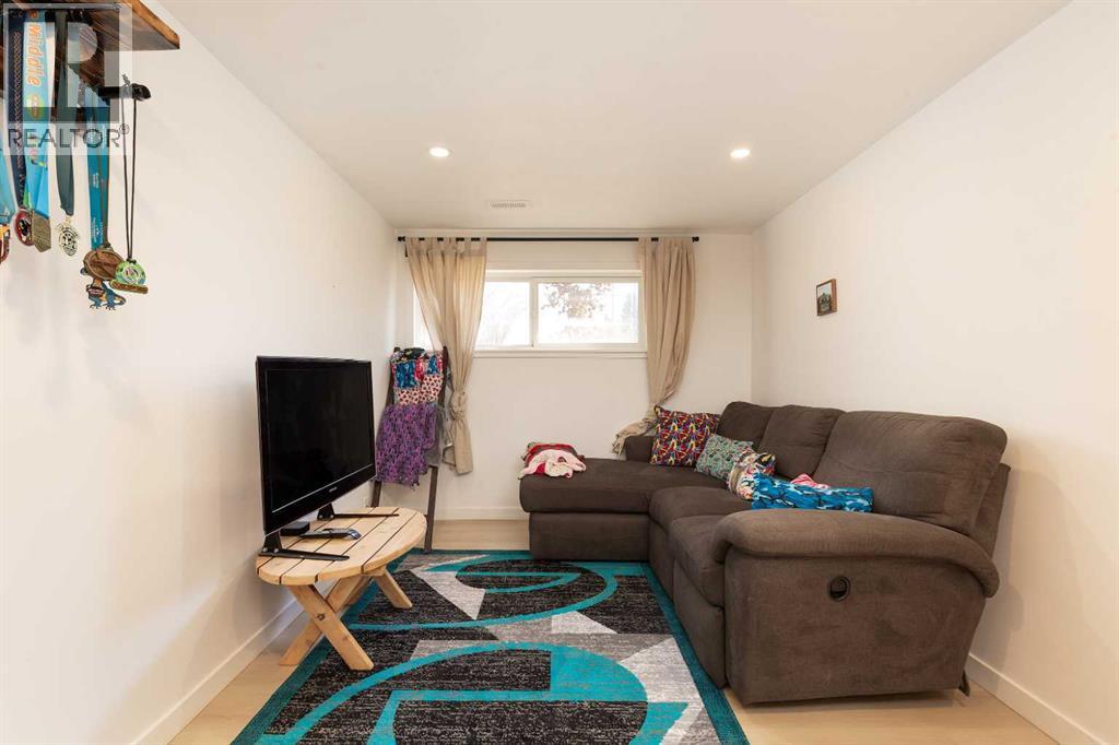 2414 14 Street N, Lethbridge, Alberta  T1H 4P3 - Photo 18 - A2290731