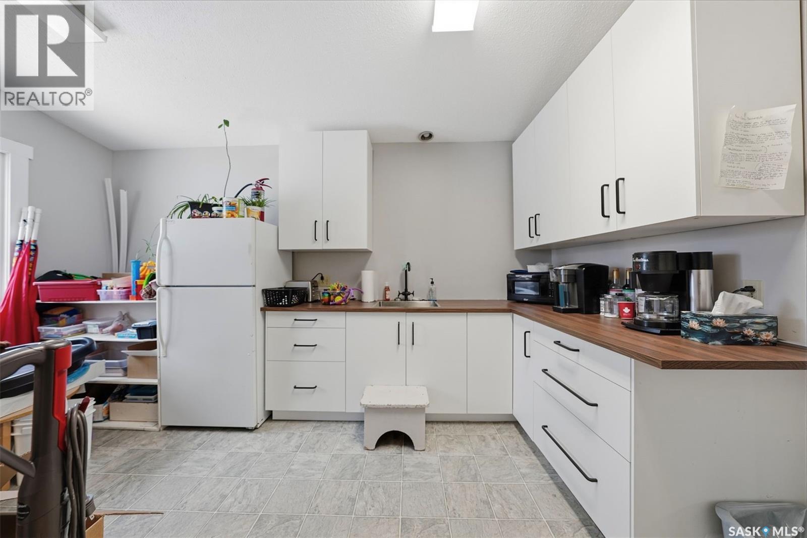 33 Antrim Street, Lanigan, Saskatchewan  S0K 2M0 - Photo 10 - SK031985