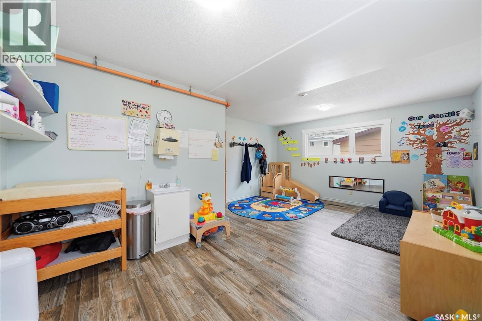 33 Antrim Street, Lanigan, Saskatchewan  S0K 2M0 - Photo 20 - SK031985