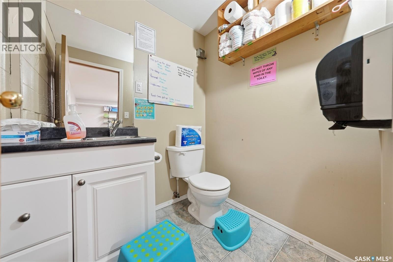 33 Antrim Street, Lanigan, Saskatchewan  S0K 2M0 - Photo 29 - SK031985